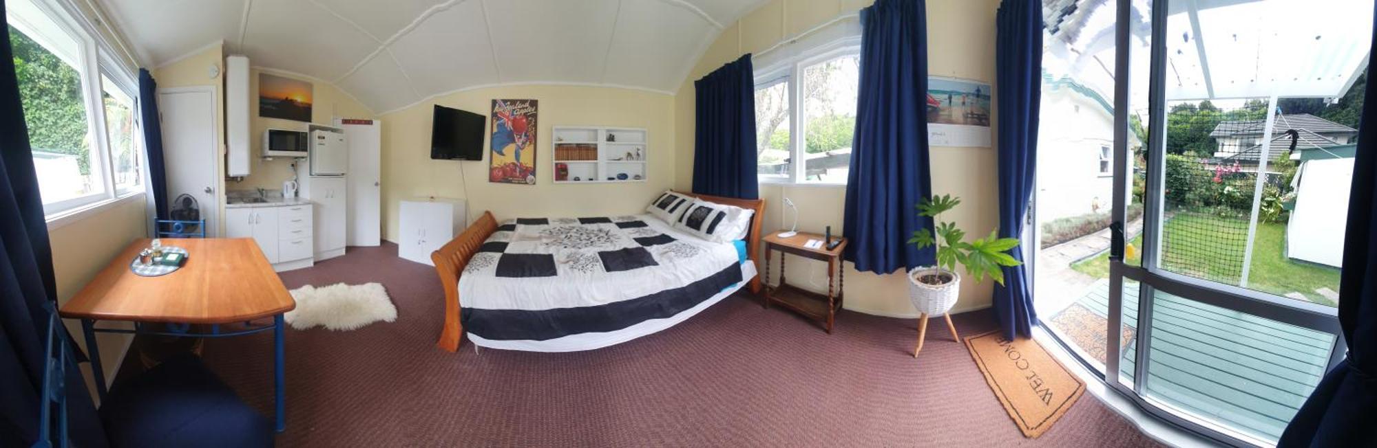 Waikanae Studio B&B エクステリア 写真